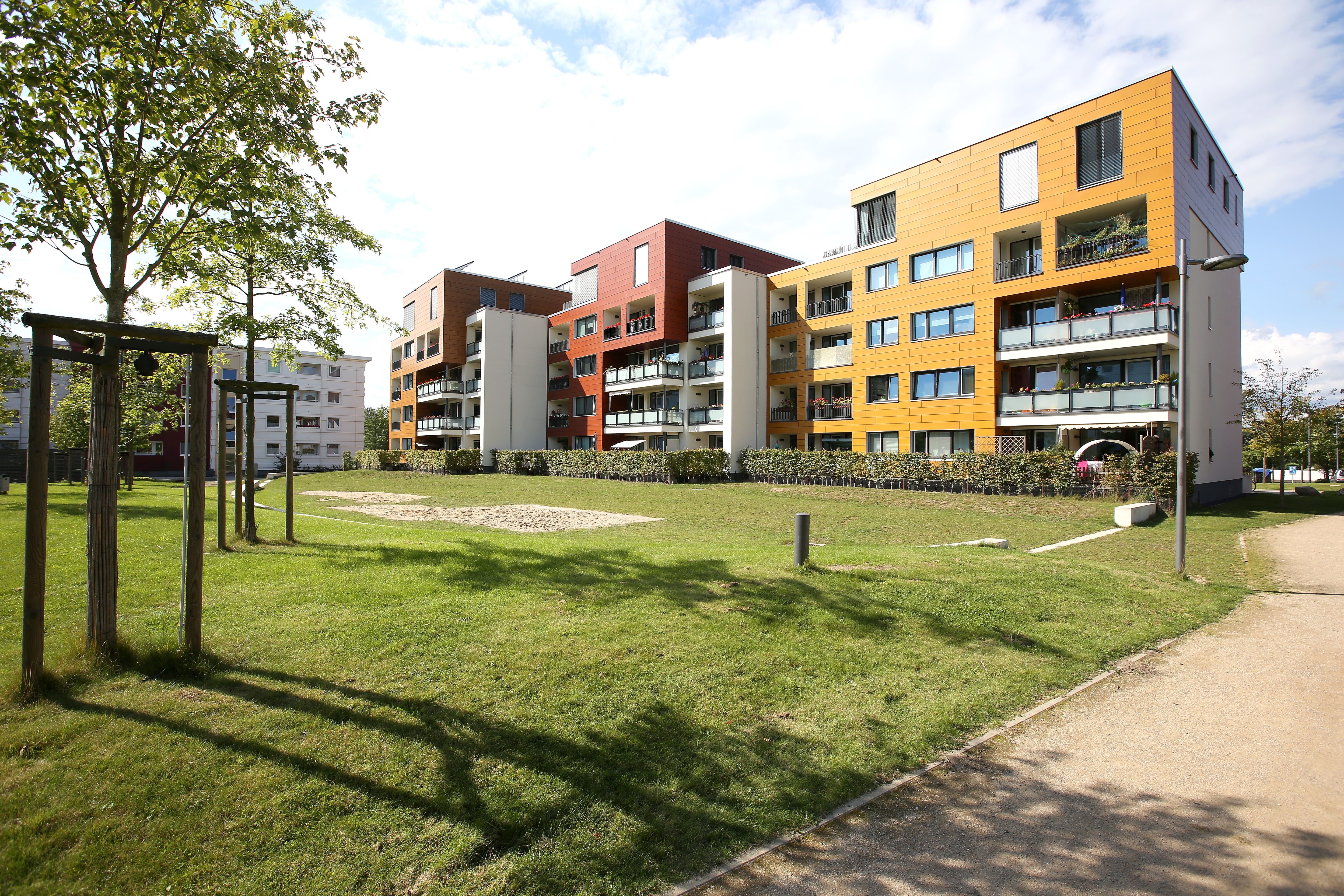 Exterior view of the housing project Neue Burg in Detmerode