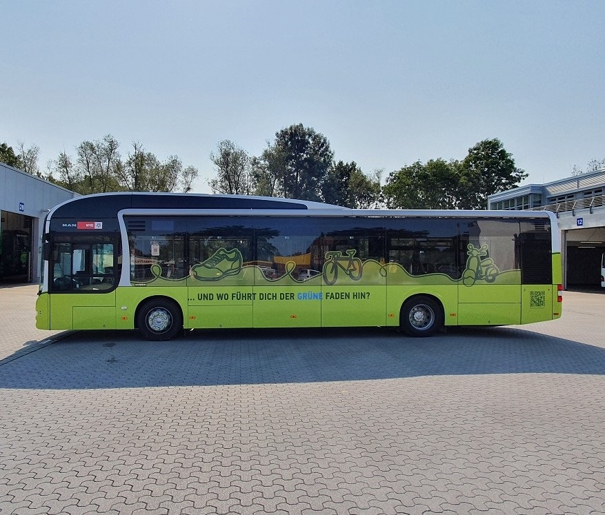 Bus in "Green Thread" campaign design