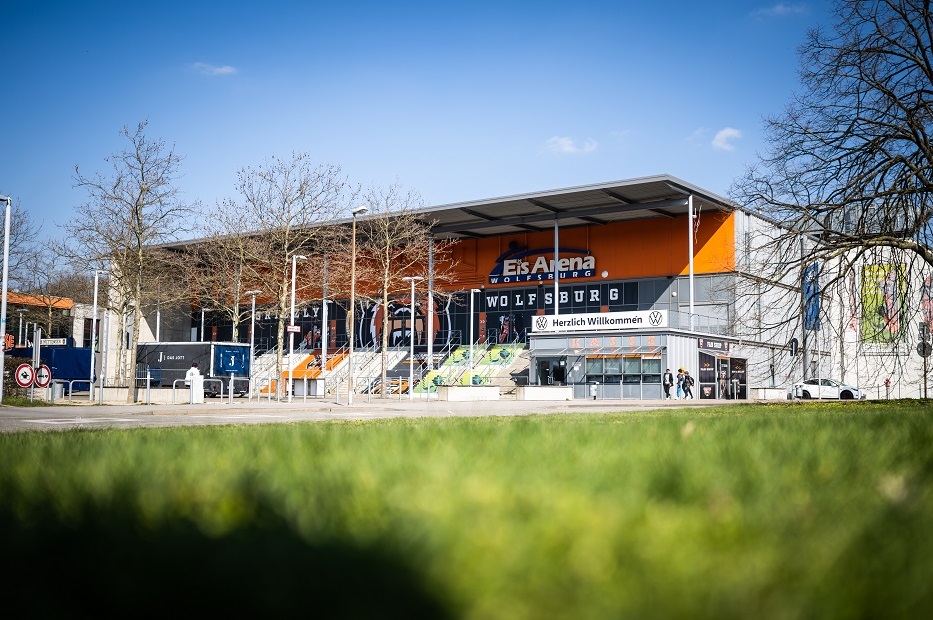 Außenansicht der EisArena