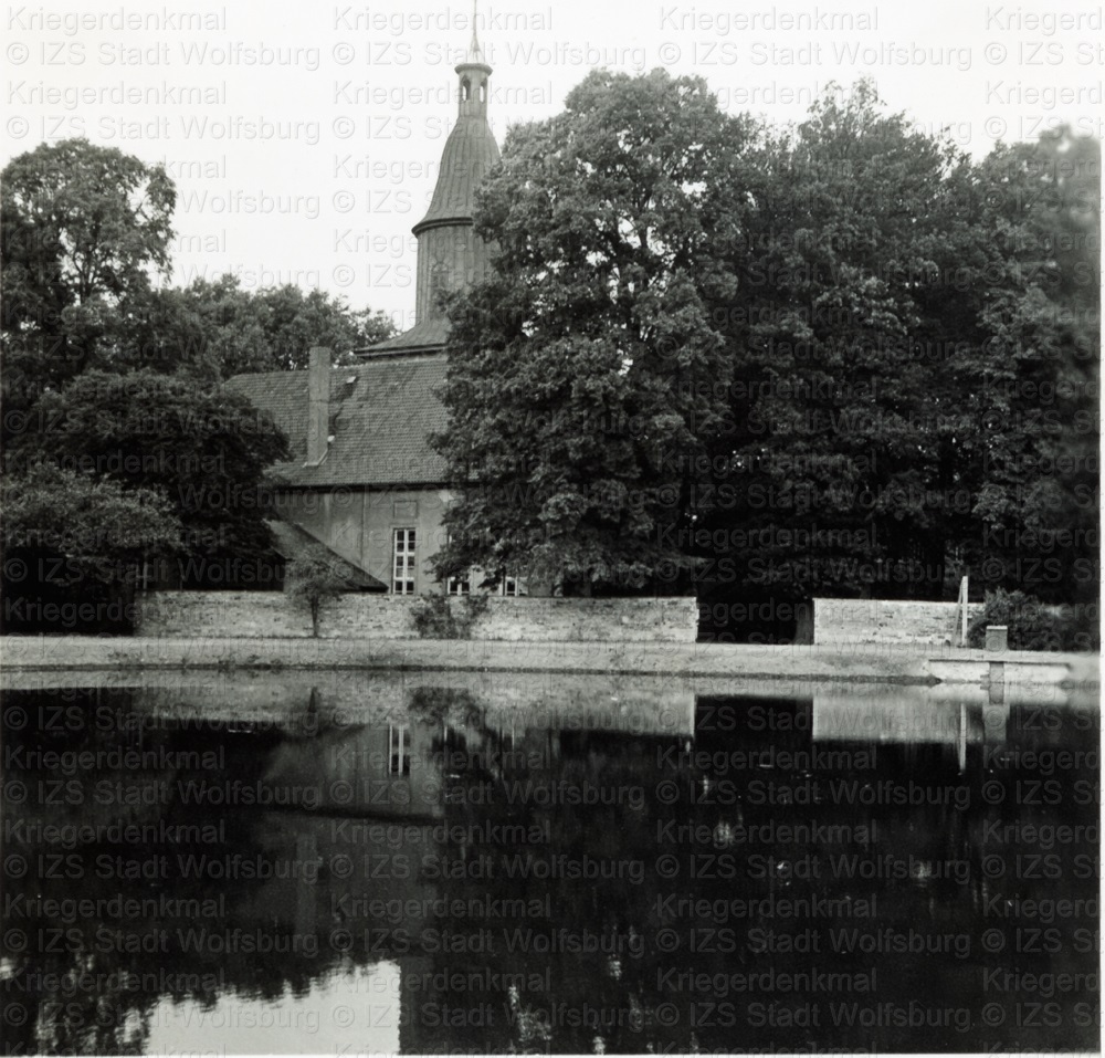 Die Mauer im Schlosspark, 1959; StadtA WOB, HA 10843, Bd. 2