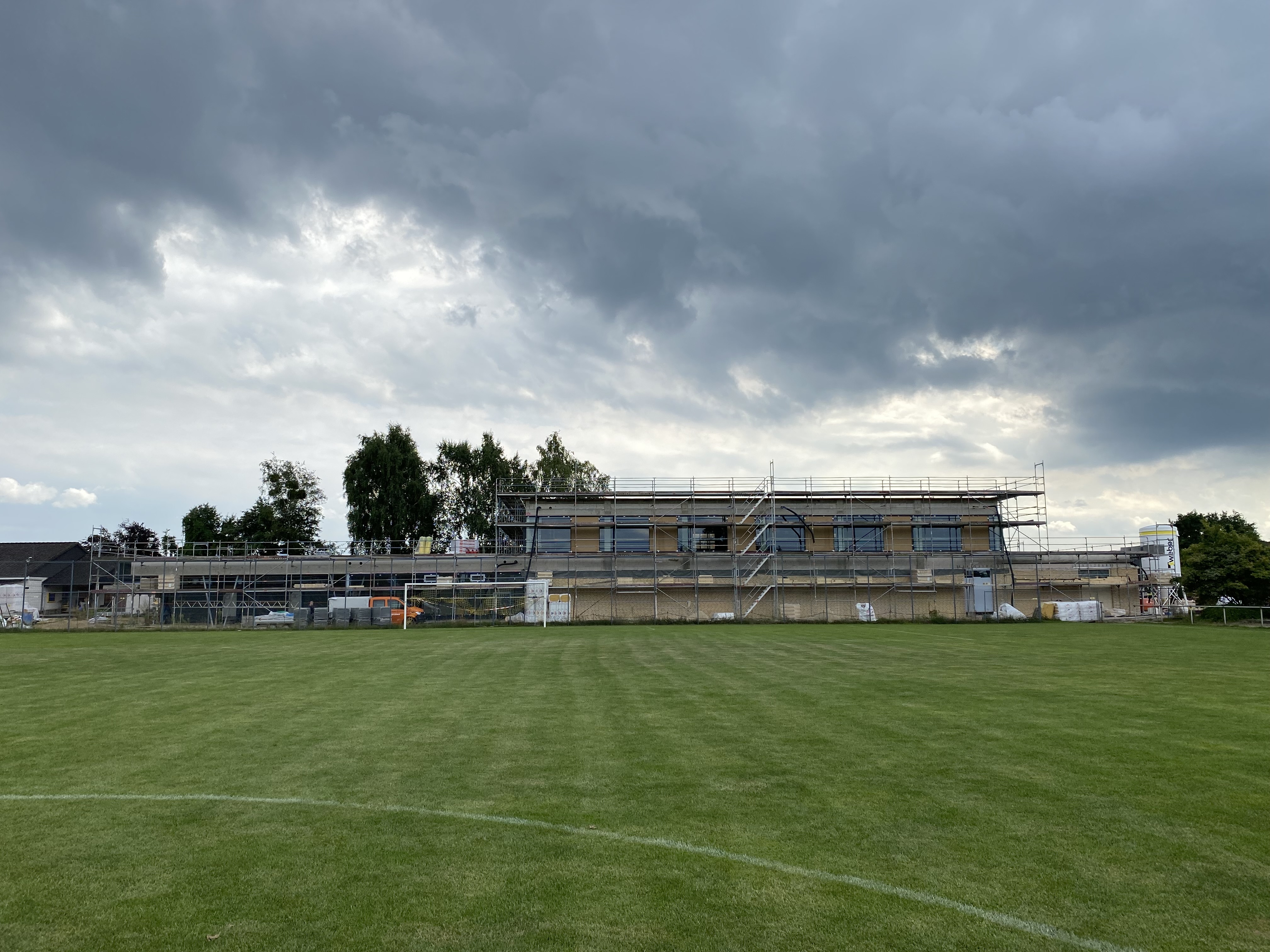 Foto vom Baufortschritt der Sporthalle Wendschott